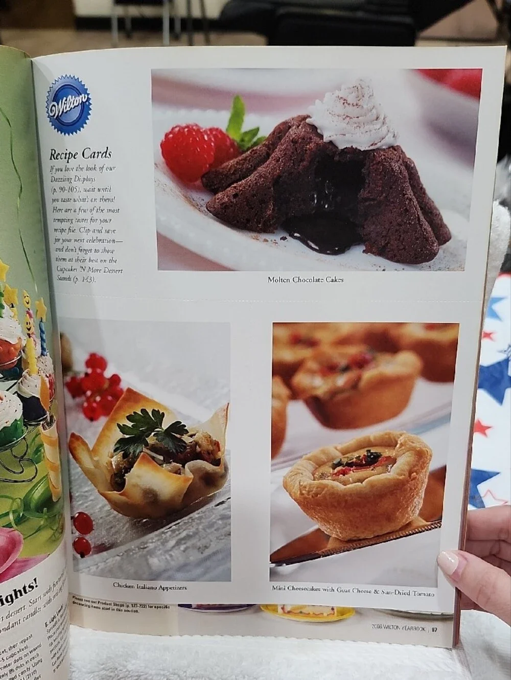 2006 Wilton Cake Decorating Yearbook